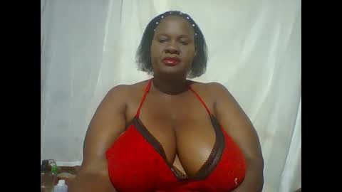 Snapshot of lovebigmelon chatting on November 9, 8:01 am Lynn online show from November 9, 8:01 am