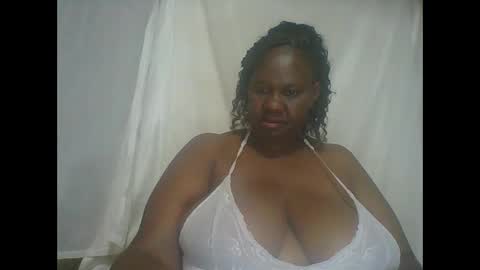 Lynn online show from November 29, 10:46 pm