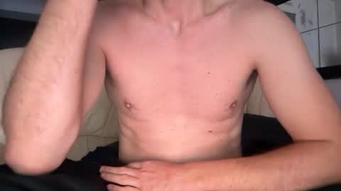 lovecoquin online show from January 18, 12:36 am