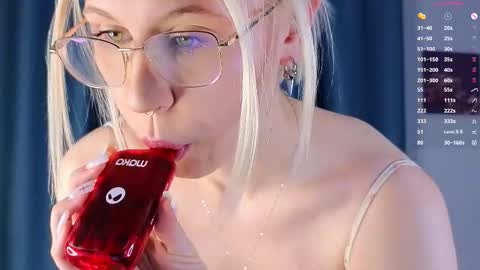 God like girl Ann online show from November 19, 5:35 pm