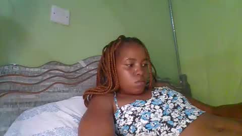 lovegal335 online show from January 8, 3:36 pm