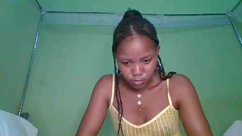 lovegal335 online show from March 8, 5:28 pm