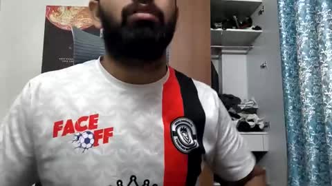 Snapshot of lovehairyindian chatting on November 17, 6:52 am Indian hairy online show from November 17, 6:52 am