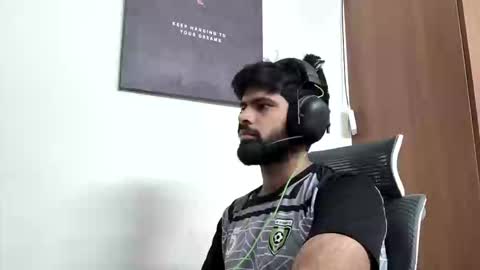 Snapshot of lovehairyindian chatting on May 14, 8:32 am Indian hairy online show from May 14, 8:32 am