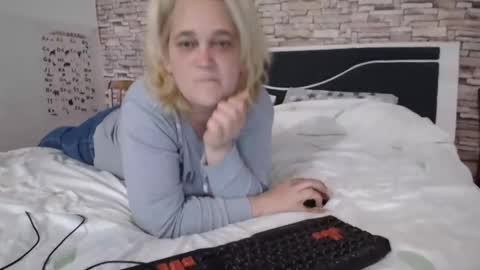 heaven online show from April 27, 4:27 pm