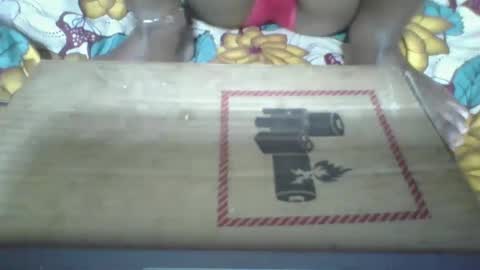 loveinlife750427 online show from March 1, 8:13 am