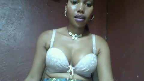 loveinlife750427 online show from March 12, 10:59 am