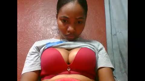 loveinlife750427 online show from September 11, 5:18 am