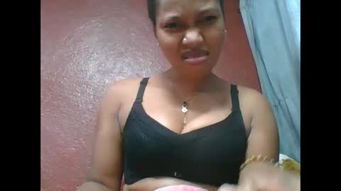 loveinlife750427 online show from October 7, 6:38 pm