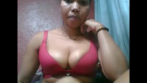 loveinlife750427 online show from October 19, 10:38 am