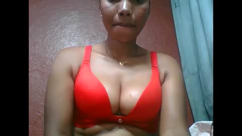 loveinlife750427 online show from November 10, 3:49 am