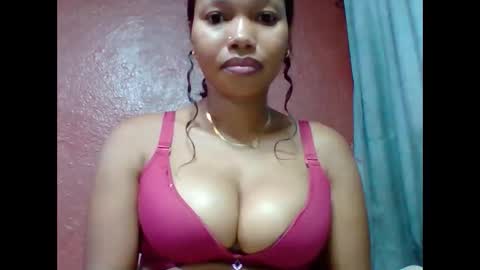 loveinlife750427 online show from November 29, 11:13 am