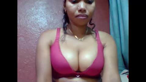 loveinlife750427 online show from November 30, 3:32 am