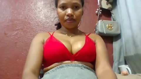 Snapshot of loveinlife750427 chatting on May 2, 7:08 pm loveinlife750427 online show from May 2, 7:08 pm