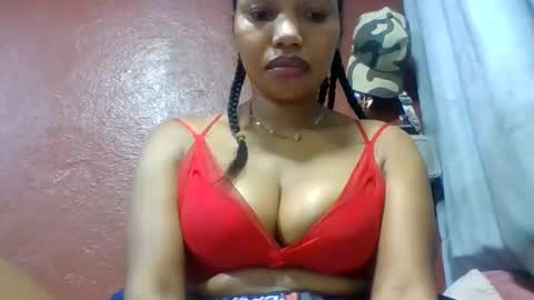 Snapshot of loveinlife750427 chatting on May 24, 2:49 am loveinlife750427 online show from May 24, 2:49 am