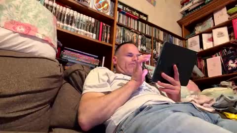 Snapshot of loveit23456 chatting on May 9, 1:00 am getnaked123 online show from May 9, 1:00 am