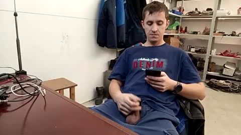 lovejimmi online show from November 18, 5:45 am