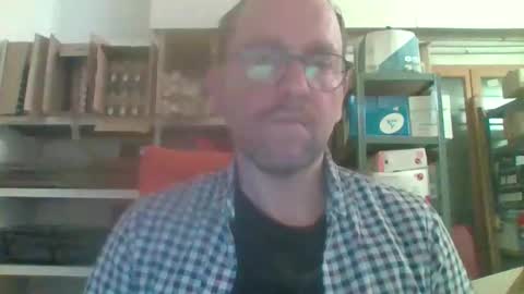 Snapshot of lovelick007 chatting on March 2, 3:52 pm lovelick007 online show from March 2, 3:52 pm