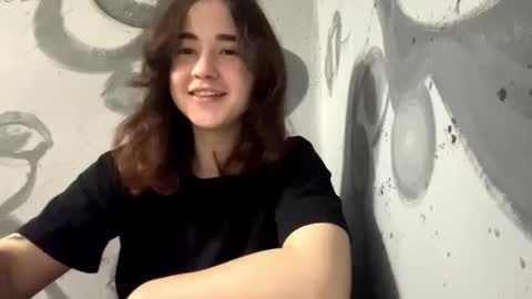 Snapshot of lovellamarchman chatting on December 18, 1:28 pm Emily online show from December 18, 1:28 pm