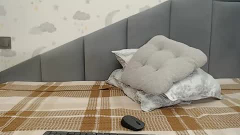 lovellykitty online show from October 14, 6:36 am