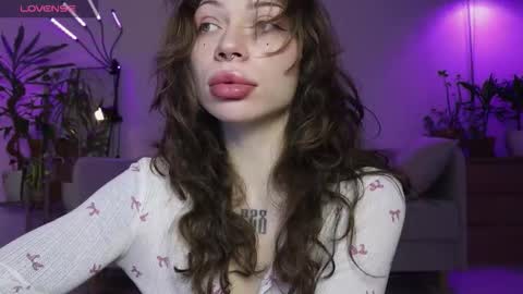 Elsa online show from January 19, 5:11 am