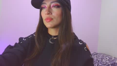 Snapshot of lovely_akira_xwx chatting on September 17, 2:57 am Tami online show from September 17, 2:57 am