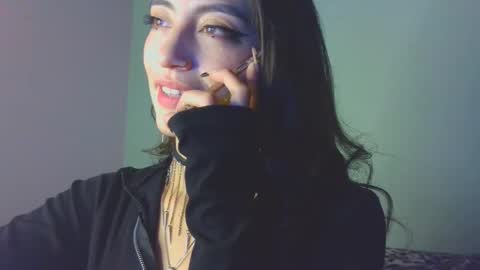 Snapshot of lovely_akira_xwx chatting on October 3, 6:32 am Tami online show from October 3, 6:32 am