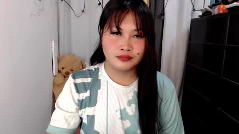 Snapshot of lovely_carmen_intown chatting on September 14, 3:27 am lovely_carmen_intown online show from September 14, 3:27 am