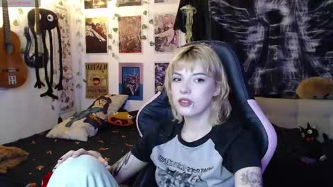 Cassie online show from July 17, 1:12 am