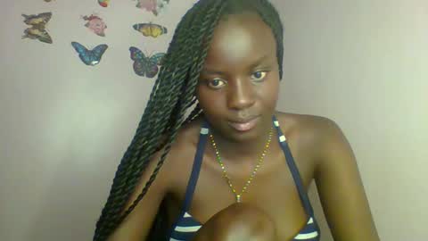 Snapshot of lovely_choco chatting on December 20, 9:11 pm Choco online show from December 20, 9:11 pm