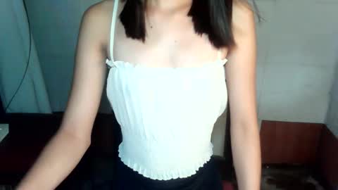 lovely_joan123 online show from May 16, 2:27 pm