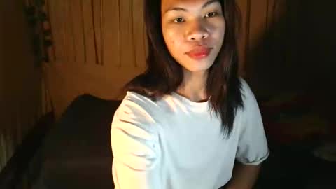 lovely_krizzy online show from January 12, 11:04 am