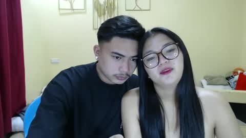 Snapshot of lovely_laura09 chatting on December 11, 5:59 pm Lovely Laura online show from December 11, 5:59 pm