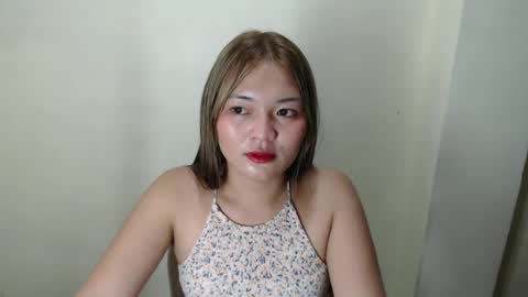 Snapshot of lovely_laura09 chatting on January 27, 11:32 am Lovely Laura online show from January 27, 11:32 am