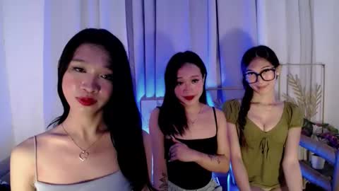 Snapshot of lovely_lianne chatting on May 11, 4:48 pm lovely_lianne online show from May 11, 4:48 pm