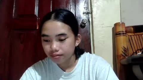 lovely_marie572336 online show from August 5, 2:42 pm
