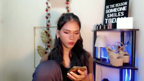 KATE online show from April 16, 9:39 pm