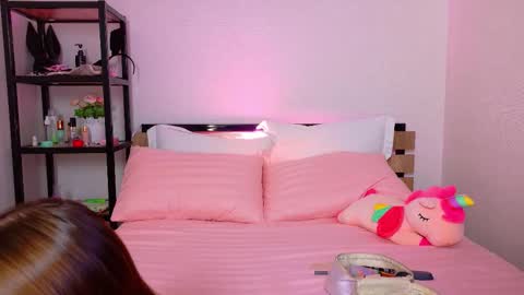 Lolly online show from October 18, 1:30 am