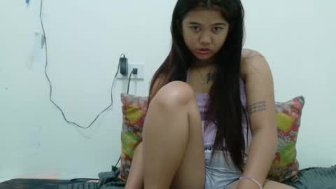 lovelyasian_babe online show from April 9, 6:57 pm