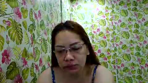 lovelyasiancutie online show from February 15, 8:27 pm