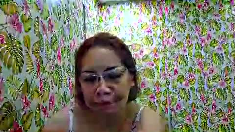 lovelyasiancutie online show from April 21, 10:01 pm
