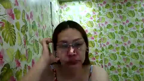 Snapshot of lovelyasiancutie chatting on July 14, 7:52 pm lovelyasiancutie online show from July 14, 7:52 pm