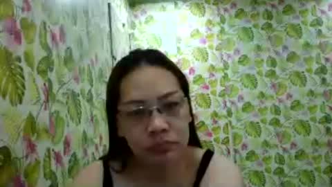 Snapshot of lovelyasiancutie chatting on July 19, 7:39 pm lovelyasiancutie online show from July 19, 7:39 pm