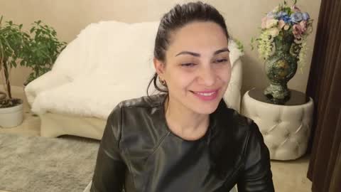 Beatrice online show from April 23, 12:04 pm