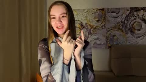 lovelygracee online show from December 1, 3:39 pm