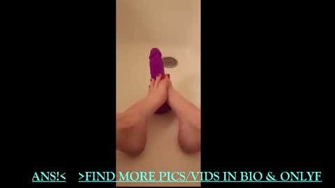 Snapshot of lovelylittlegoddess18 chatting on September 16, 5:14 pm Lovely online show from September 16, 5:14 pm