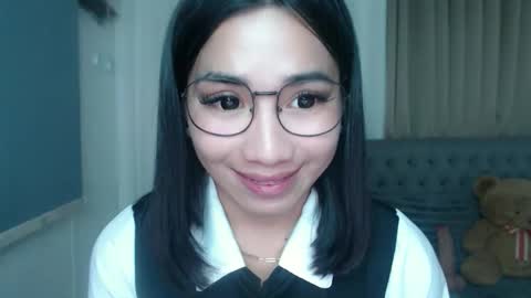 Snapshot of lovelymae18 chatting on March 10, 8:58 pm lovelymae18 online show from March 10, 8:58 pm