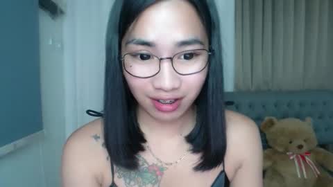 Snapshot of lovelymae18 chatting on March 16, 11:20 pm lovelymae18 online show from March 16, 11:20 pm