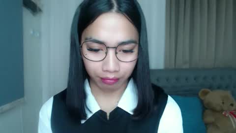 Snapshot of lovelymae18 chatting on March 26, 11:32 pm lovelymae18 online show from March 26, 11:32 pm