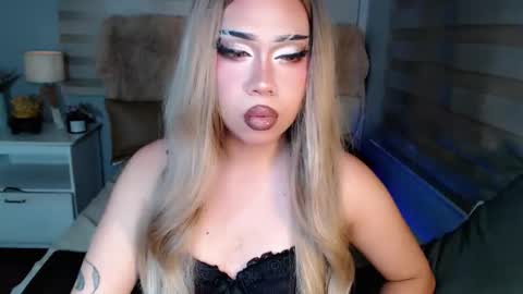 Rebeca online show from November 10, 6:40 pm